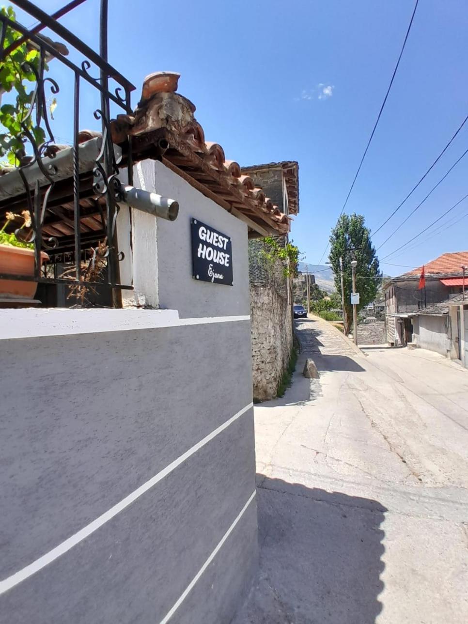 Guest House Ejona Gjirokastra Kültér fotó